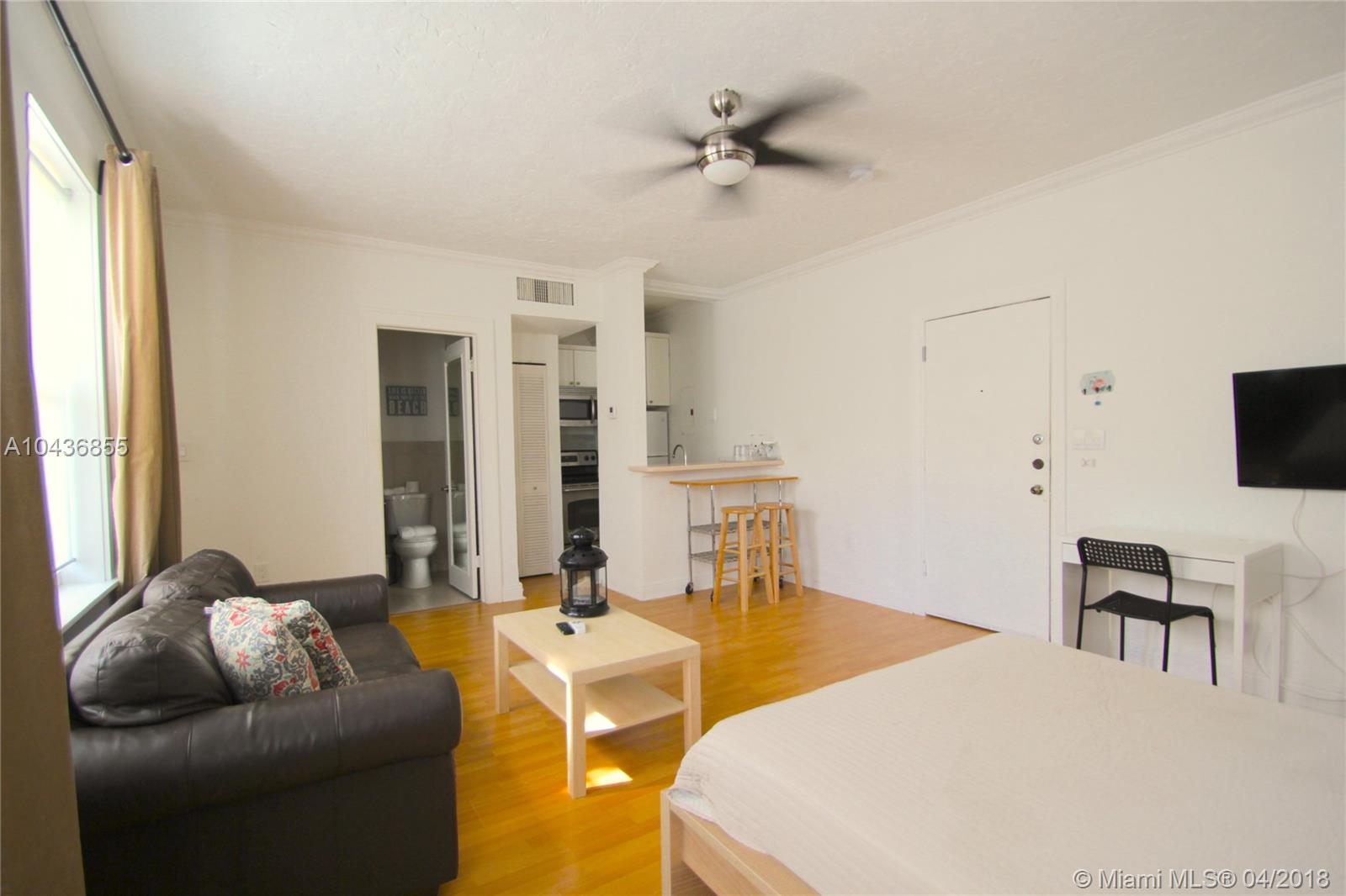EVERGLADES EAST CONDO - Residential Lease