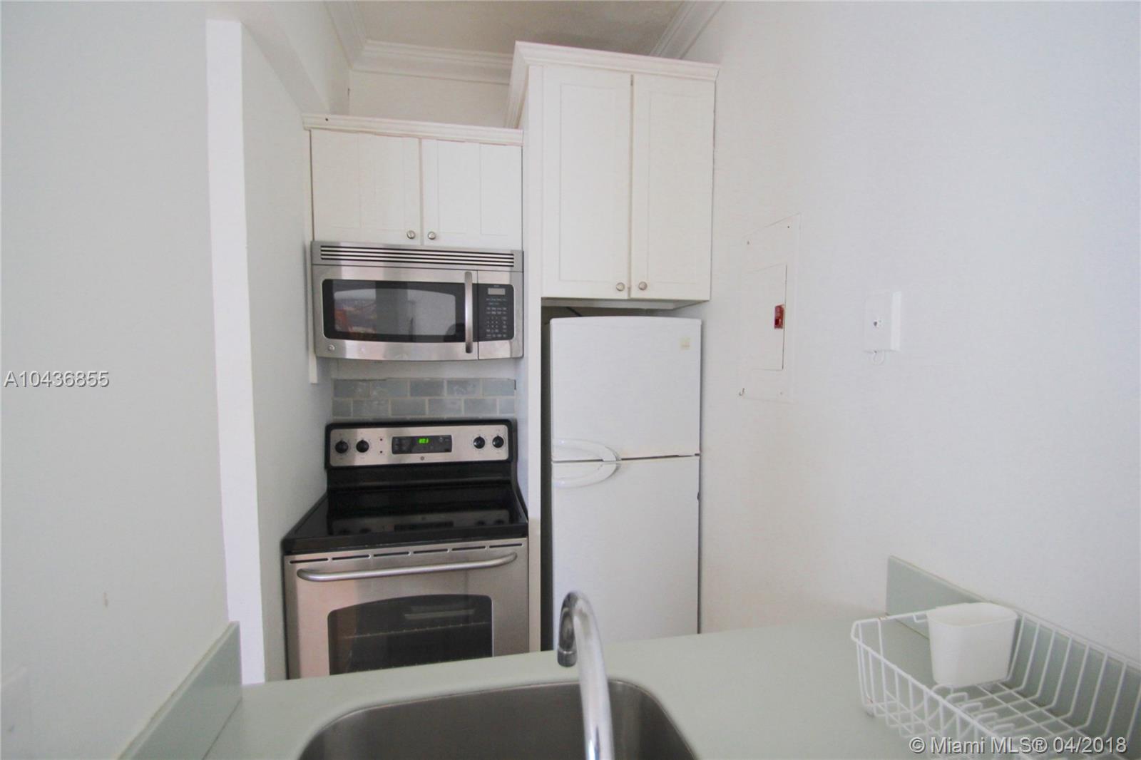 EVERGLADES EAST CONDO - Residential Lease