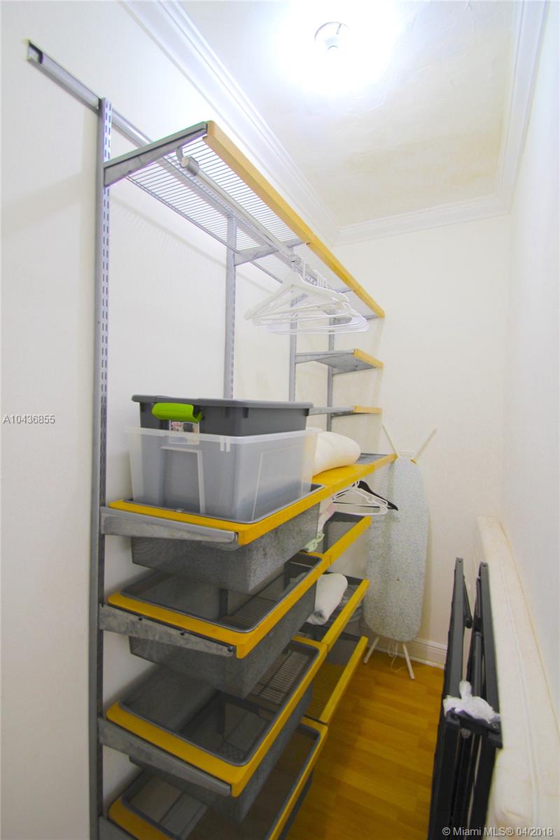 EVERGLADES EAST CONDO - Residential Lease