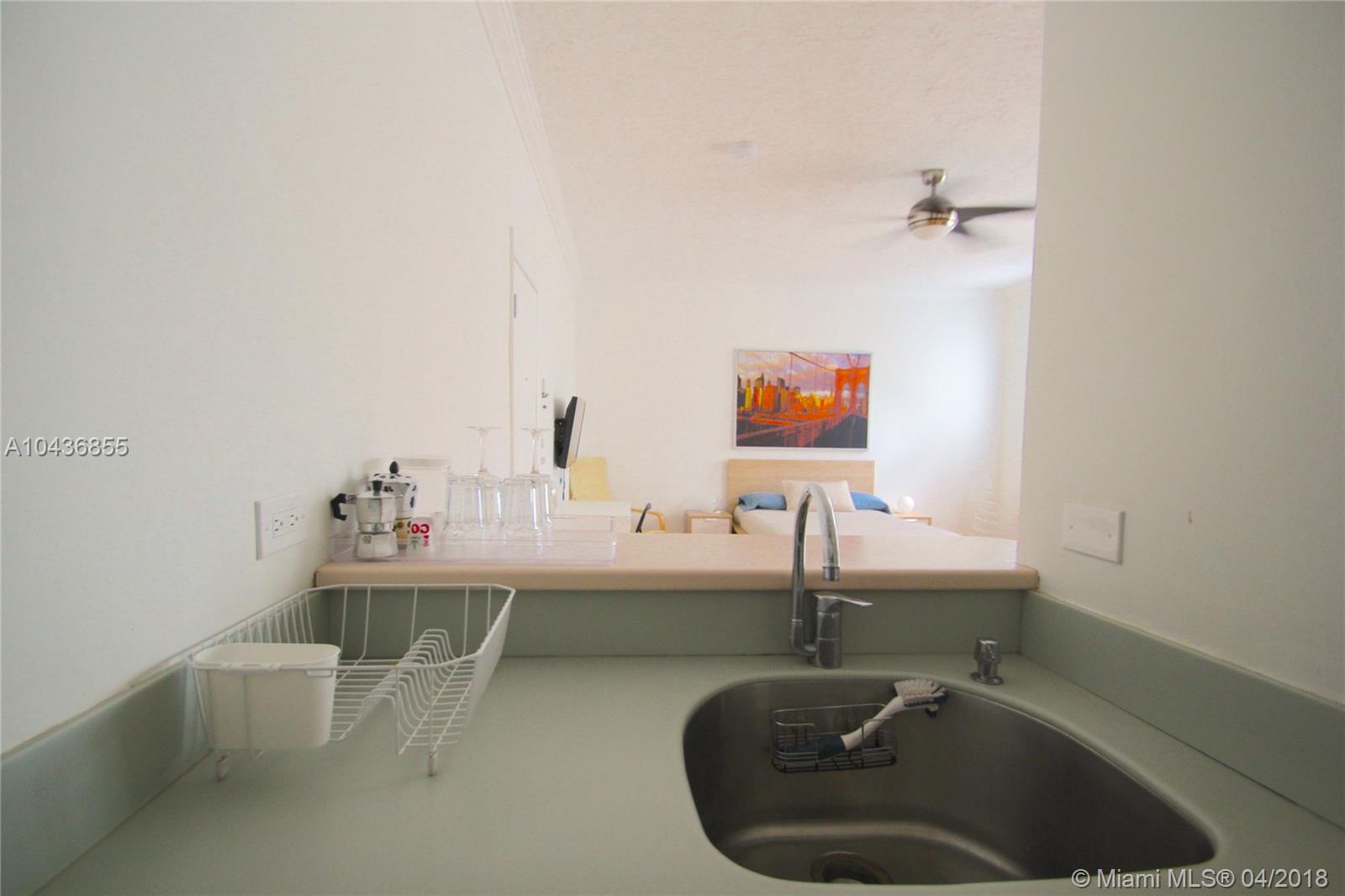 EVERGLADES EAST CONDO - Residential Lease