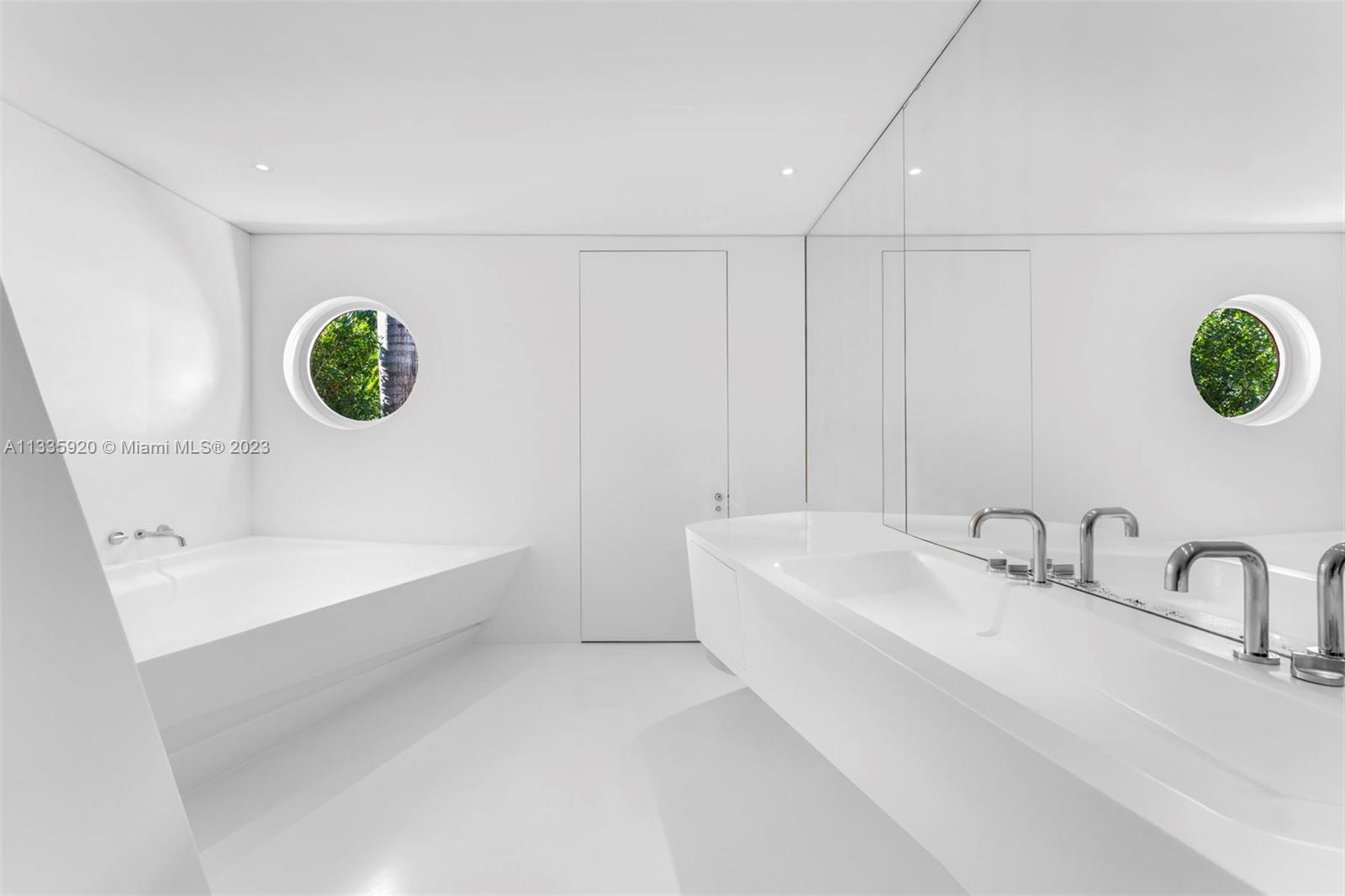 SUNSET LAKE EXTENSION - Residential