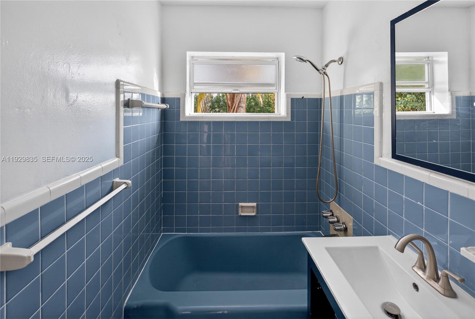 NORMANDY GOLF COURSE - Residential Lease