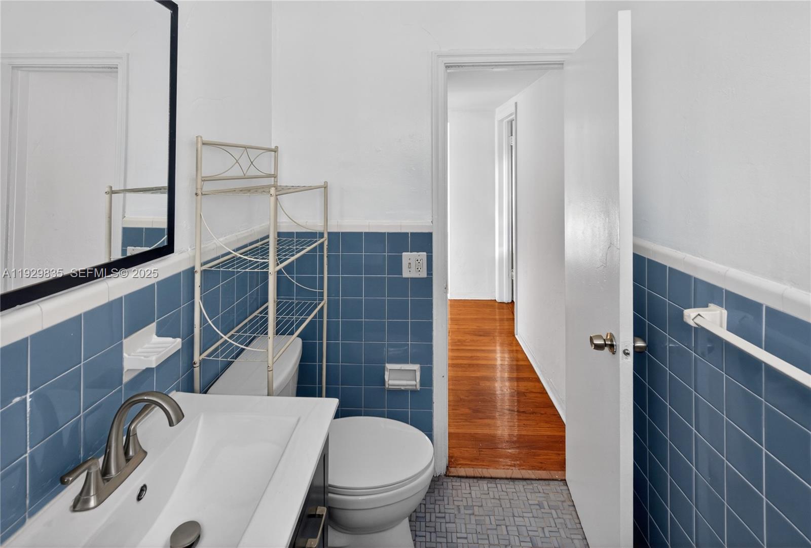 NORMANDY GOLF COURSE - Residential Lease