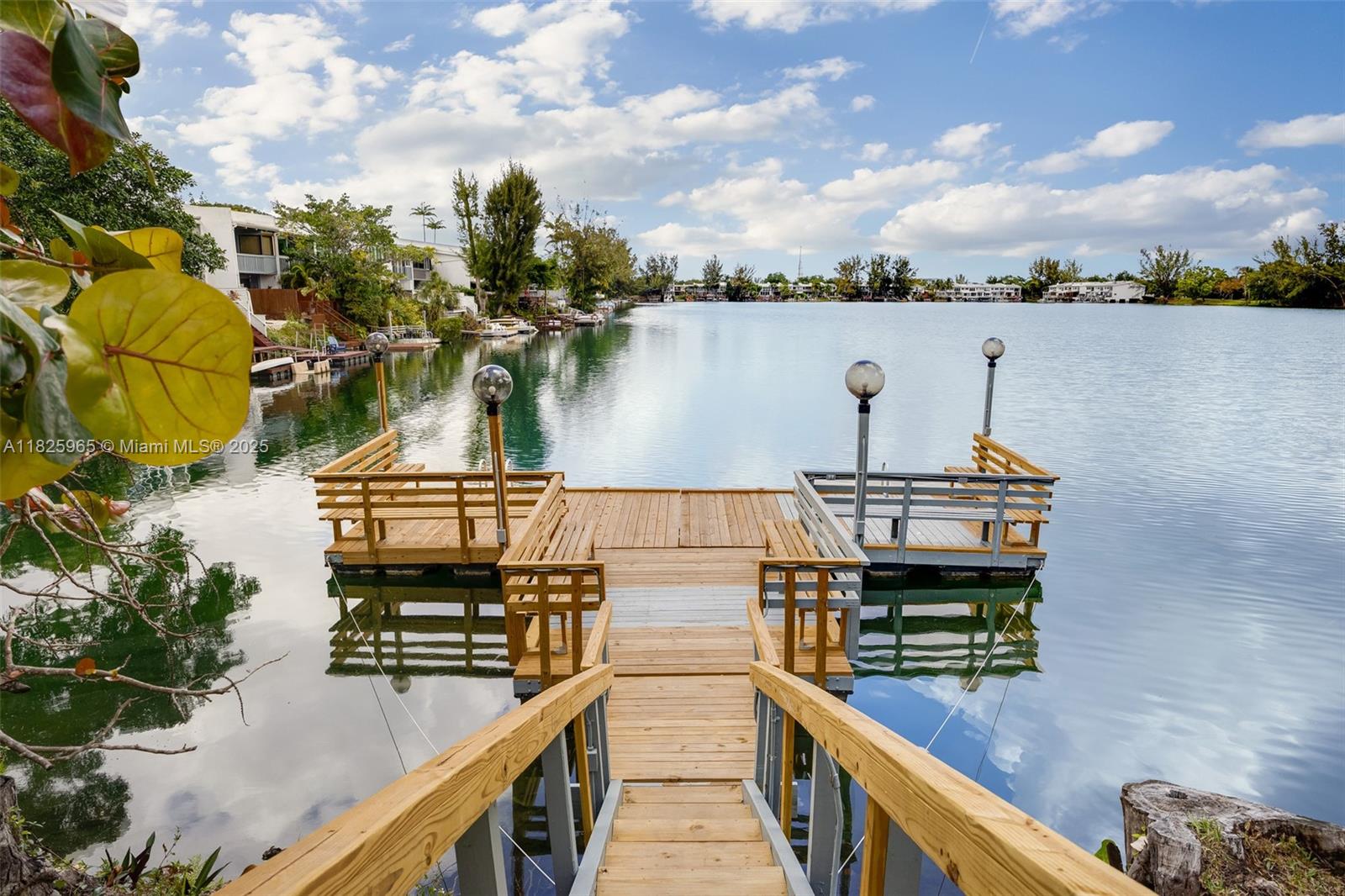 LAKERIDGE SEC 2 1ST AMD - Residential