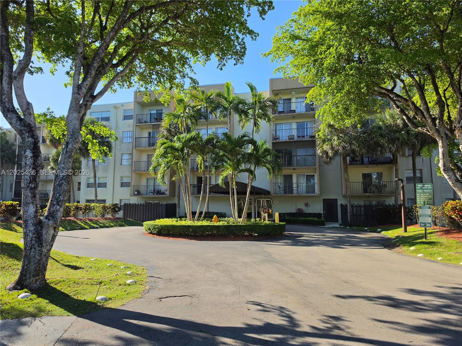 CYPRESS CLUB OF KENDALE C - Residential