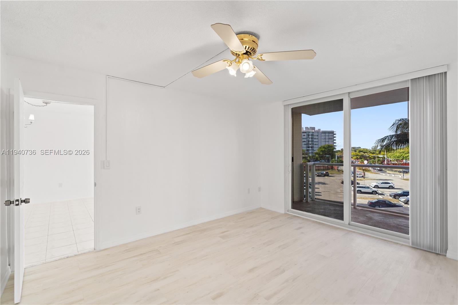 BUCKLEY TOWERS CONDO - EA - Residential