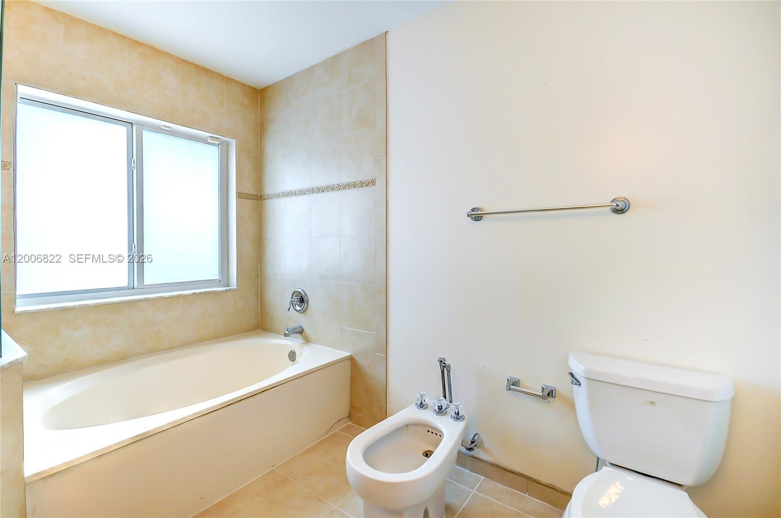LAGUNA PONDS SEC 2 - Residential