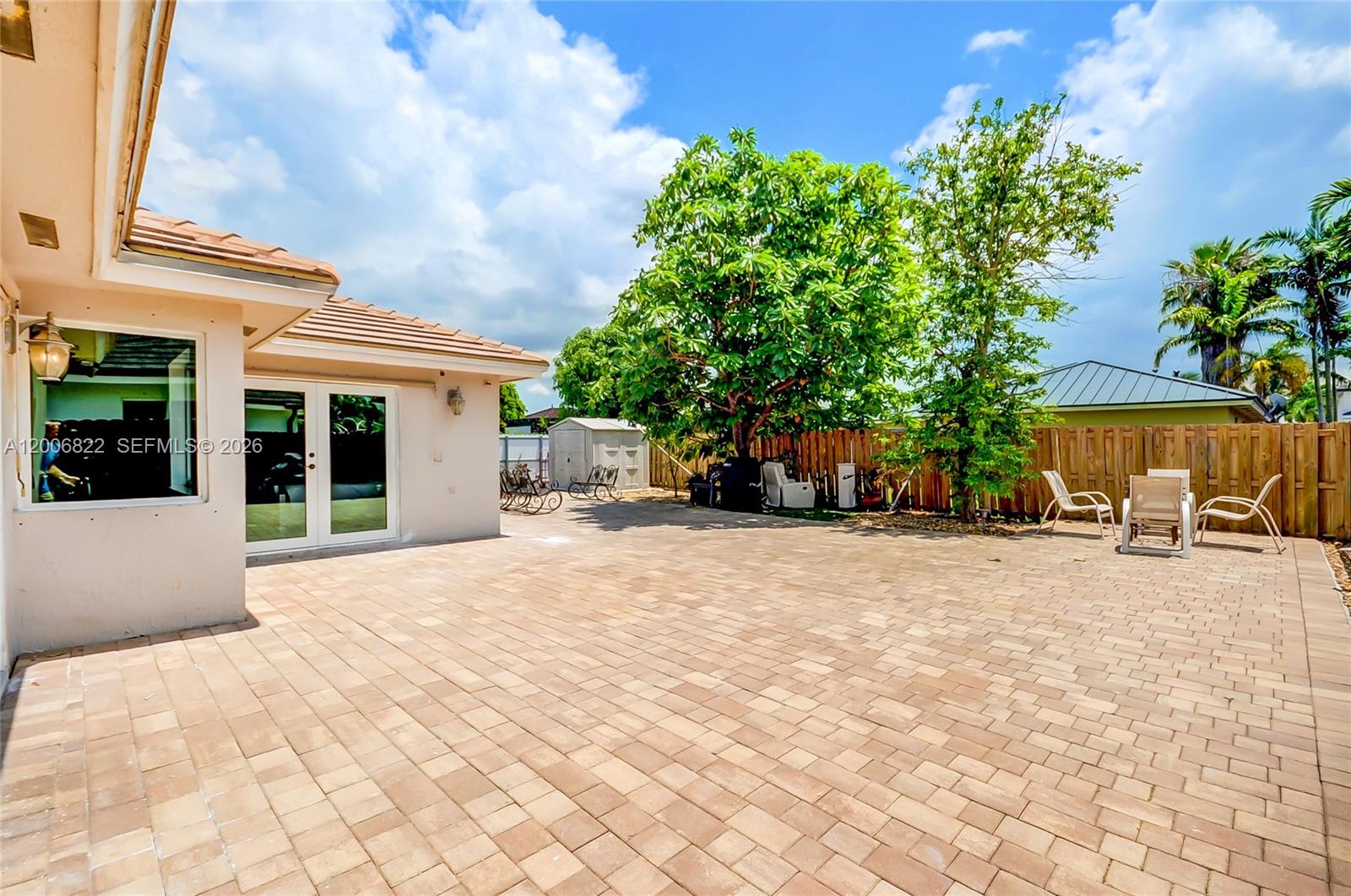 LAGUNA PONDS SEC 2 - Residential