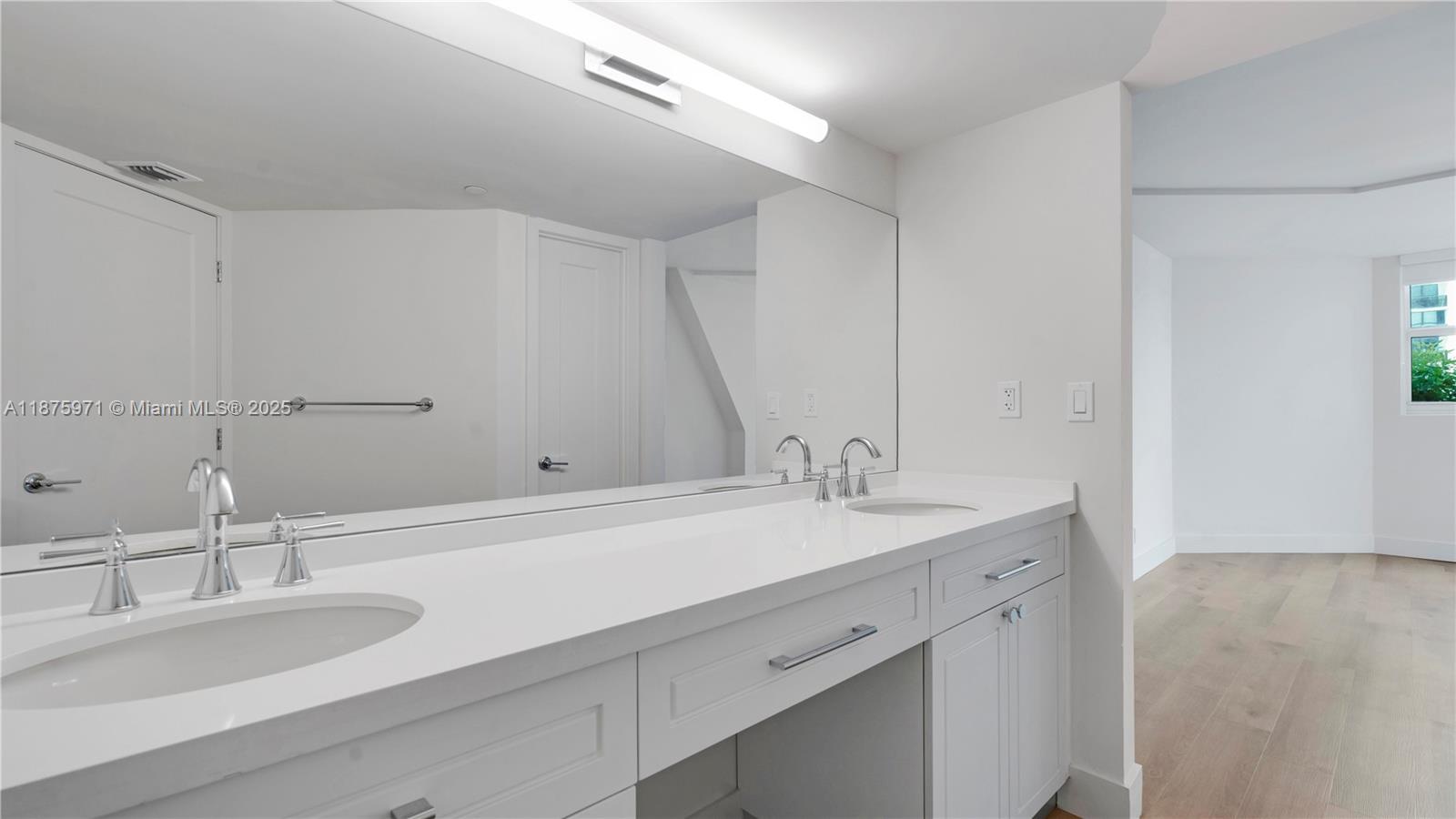 The Hamilton - Residential Lease