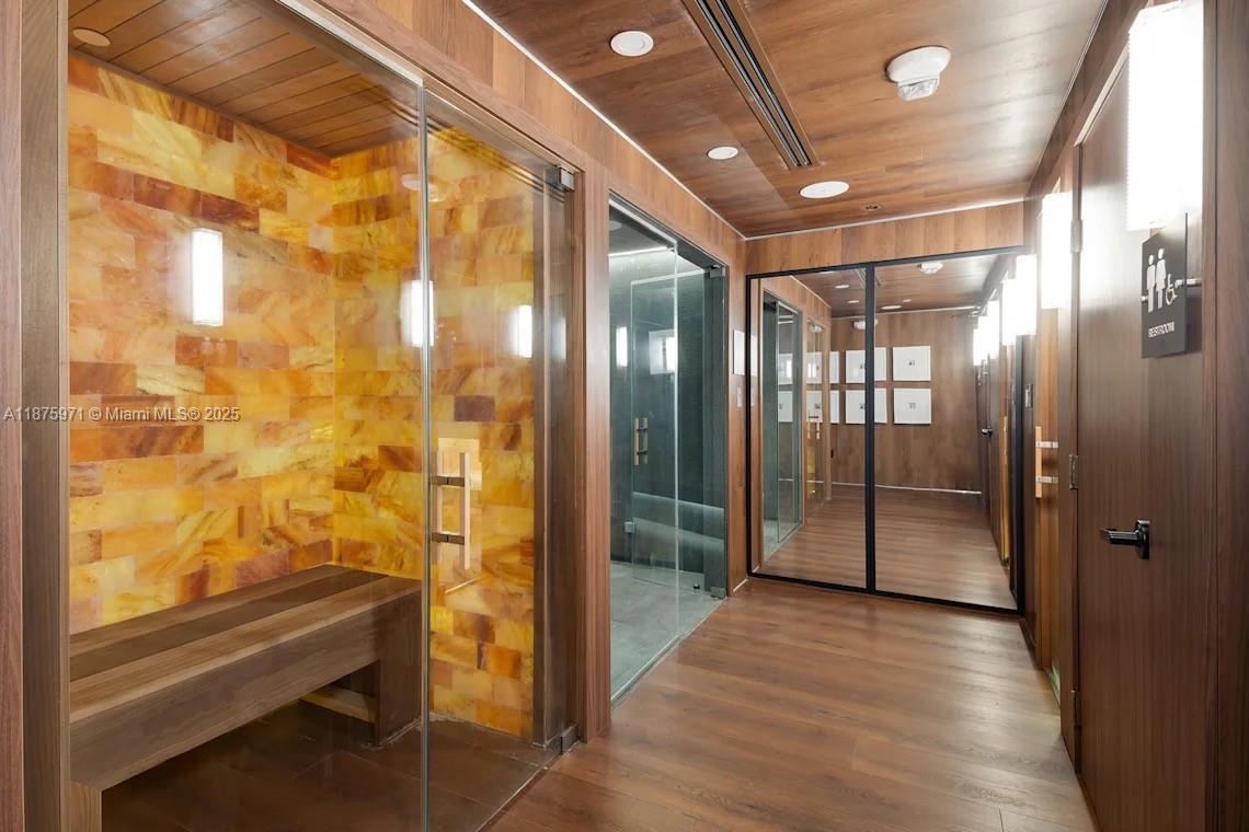 The Hamilton - Residential Lease