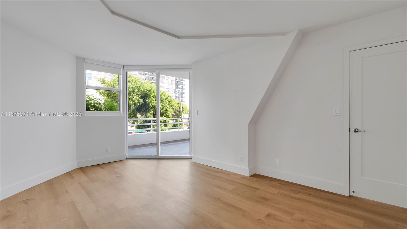 The Hamilton - Residential Lease