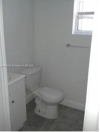 HOLLYWOOD LITTLE RANCHES - Residential