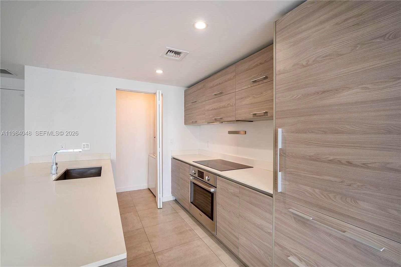 1300 S Miami Ave 1804