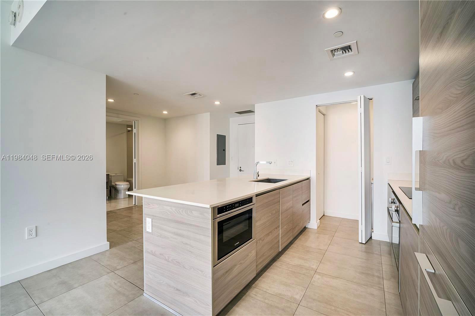 1300 S Miami Ave 1804