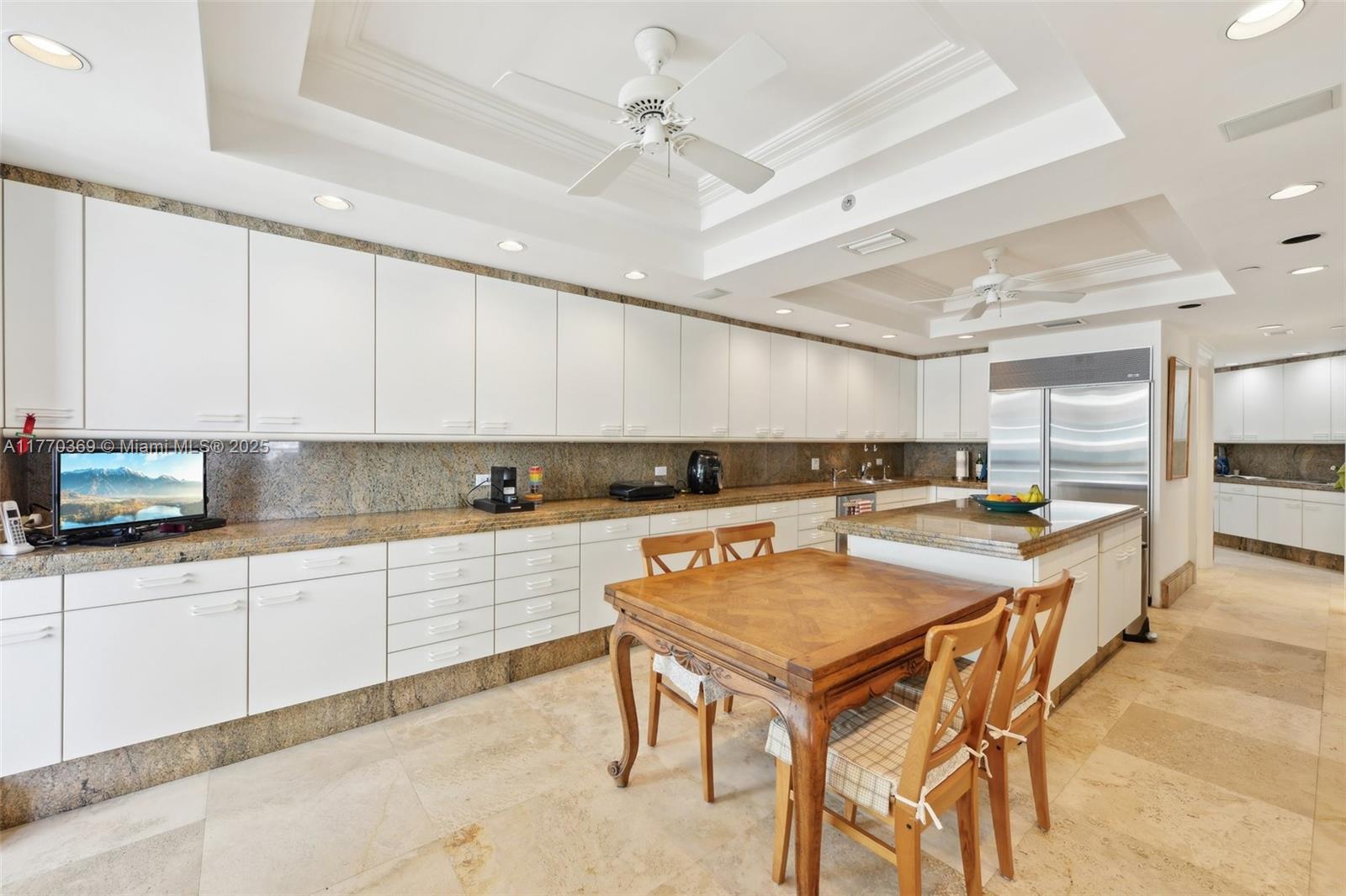 BAL HARBOUR TOWER CONDO - Residential