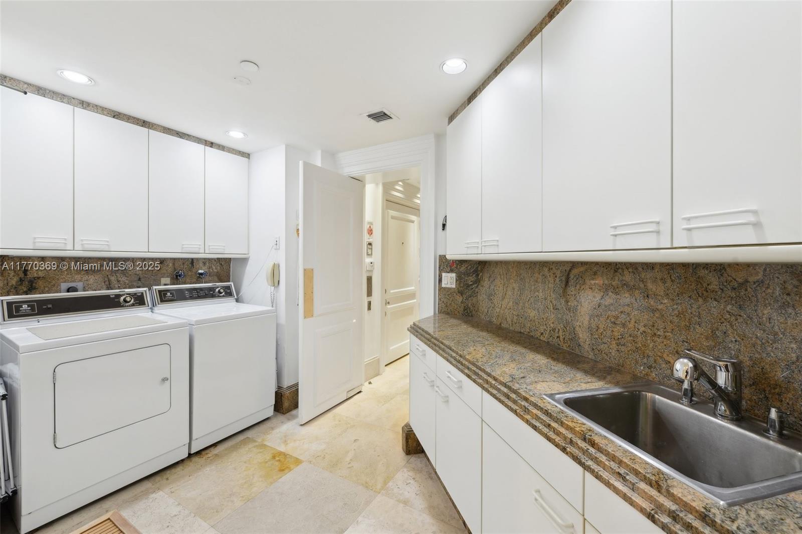 BAL HARBOUR TOWER CONDO - Residential