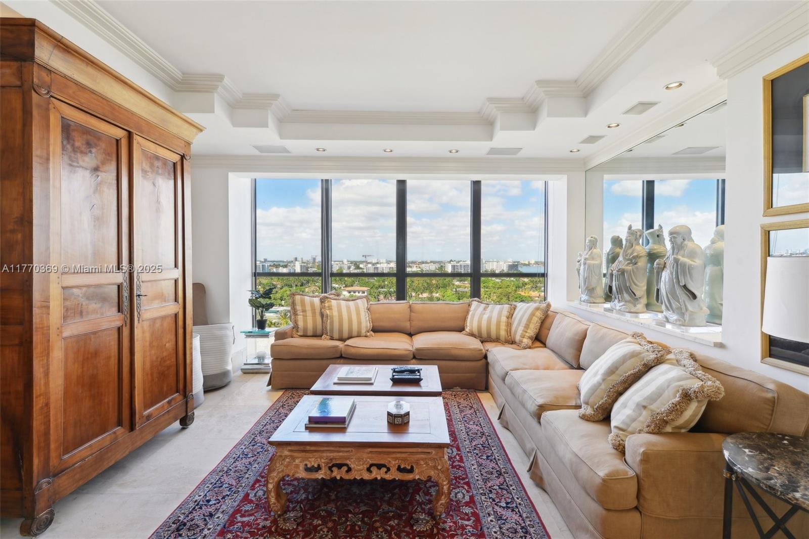 BAL HARBOUR TOWER CONDO - Residential