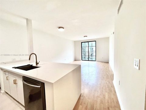 630 S Sapodilla Ave 403 West Palm Beach FL 33401