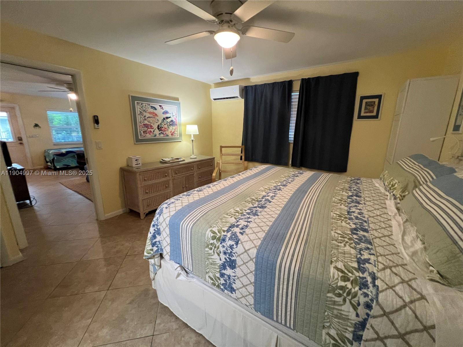 BEACH HOUSE CONDO - Residential Lease