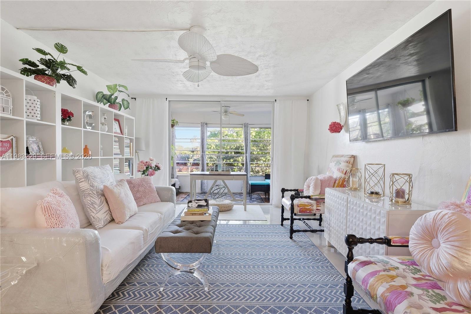 OMEGA CONDO NO 3 - Residential