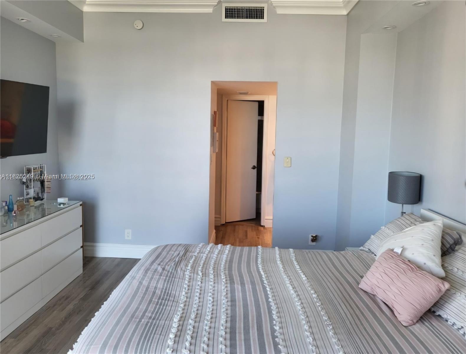 CORONADO CONDO- TOWER I - Residential