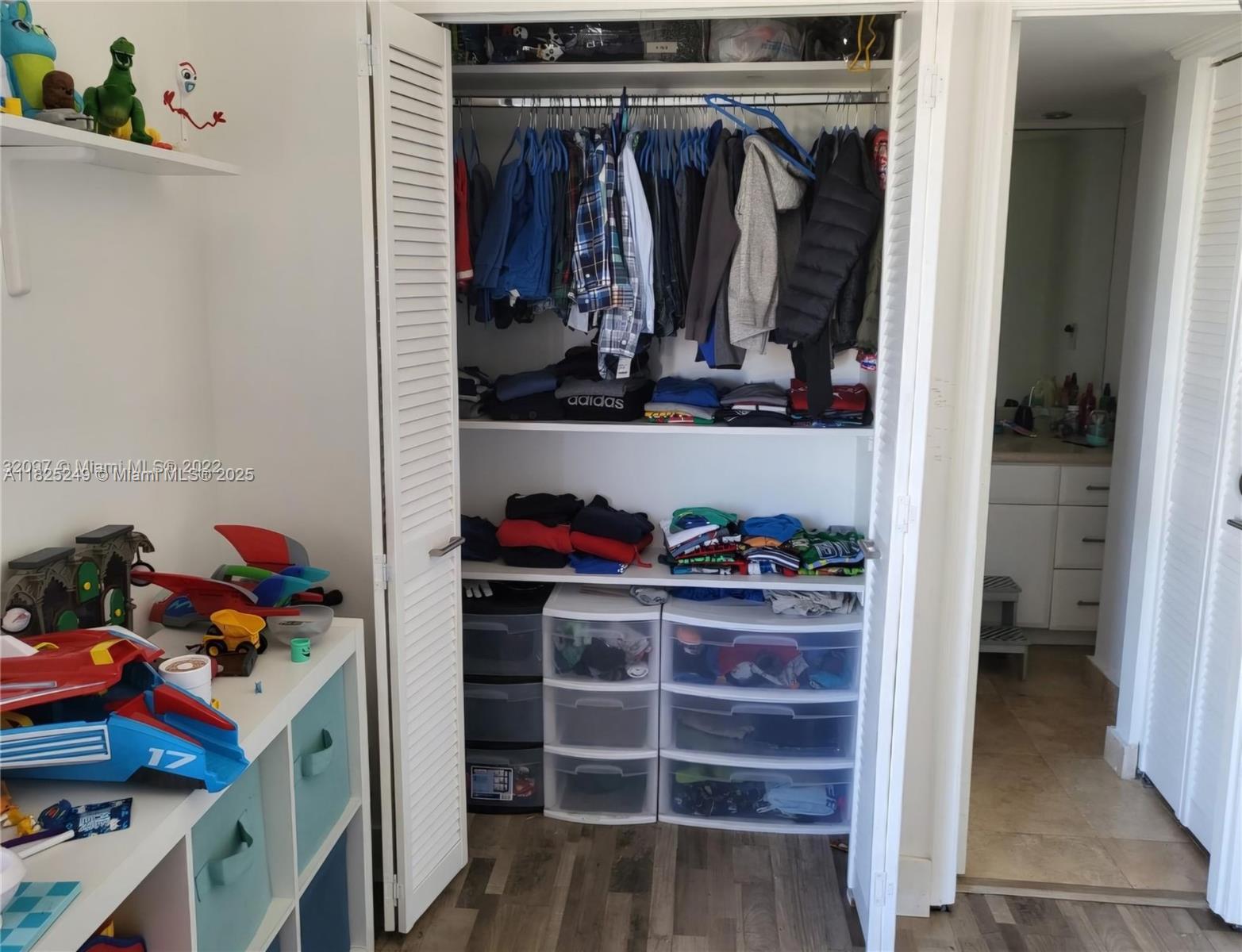 CORONADO CONDO- TOWER I - Residential