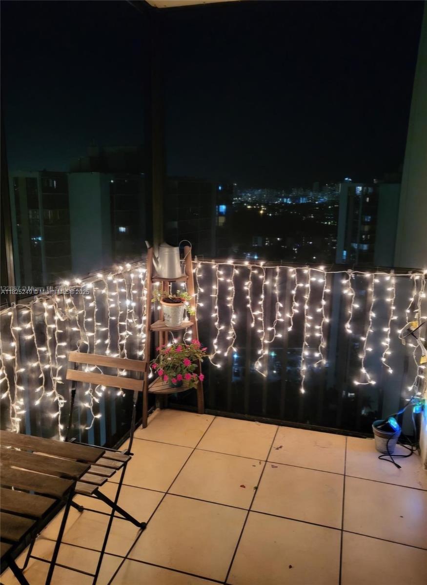 CORONADO CONDO- TOWER I - Residential