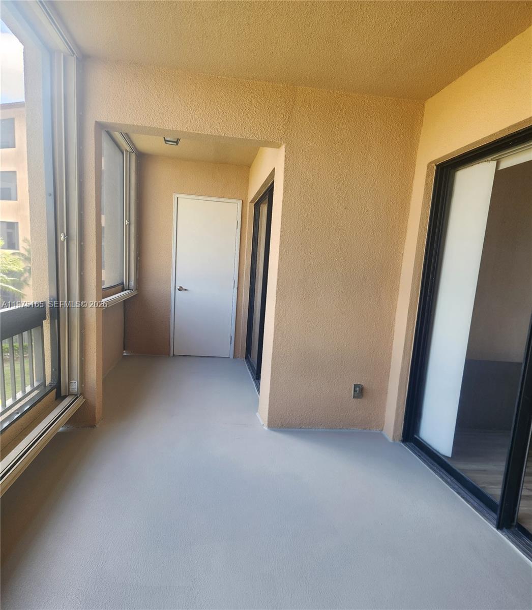 MARINA BAY CONDO - Residential