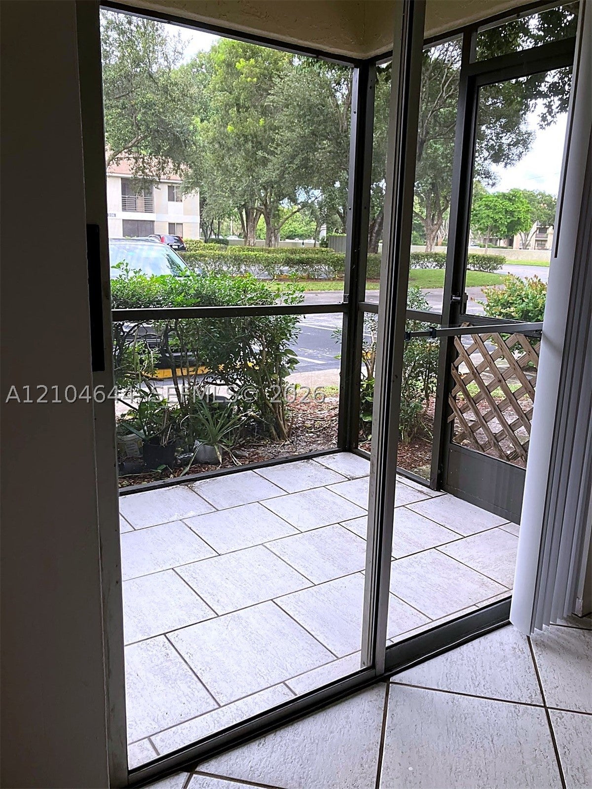 105 Gardens Dr 101