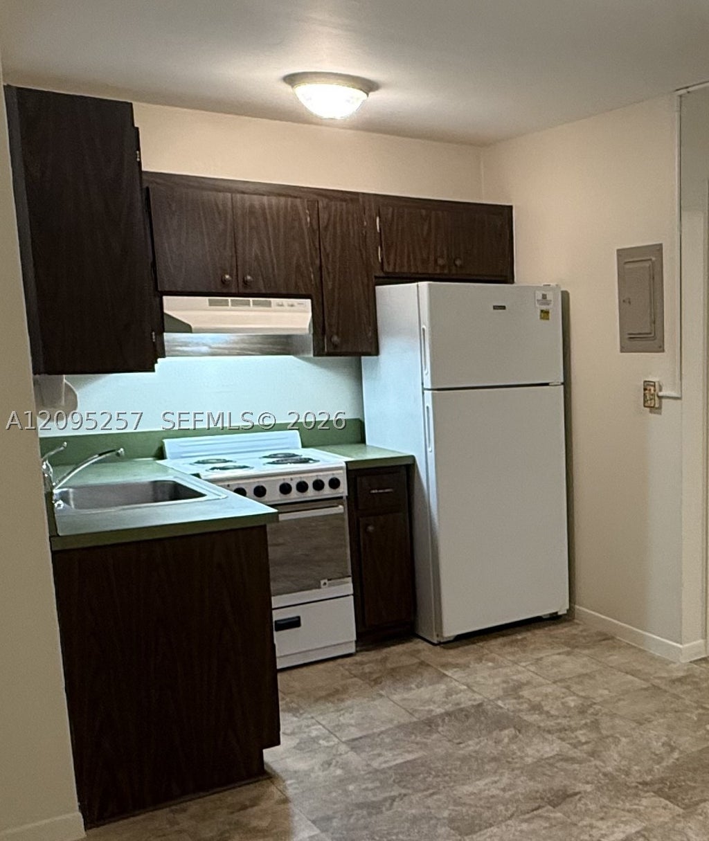 Photo of 2400 SW 42nd Ave #1-6, Fort Lauderdale, FL 33317 (MLS # A12095257)