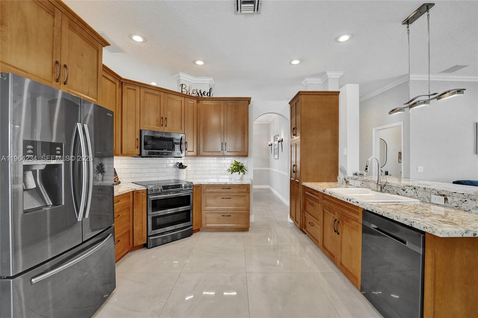 STONERIDGE LAKE ESTATES P - Residential