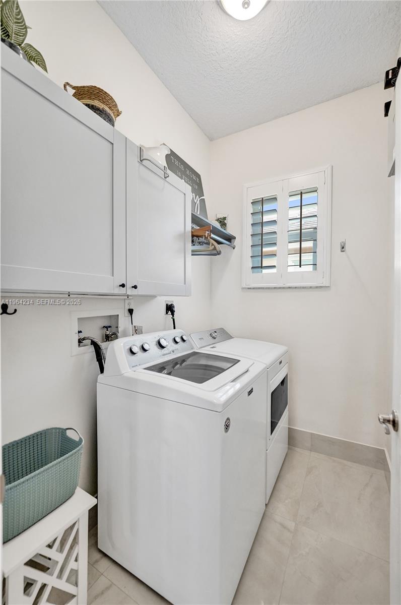 STONERIDGE LAKE ESTATES P - Residential