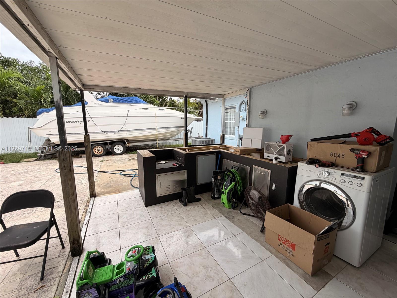 NICHOLS HEIGHTS - Residential