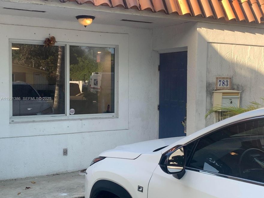 One-Bedroom Apartment – Lowest Price Ever! Easy Move-In 

 Spacious 1 Bedroom / 1 Bath
 Affordable Rent: $___ per month
 Easy Move-In (low deposit / flexible terms)
 Clean & move-in ready
 Quiet neighborhood