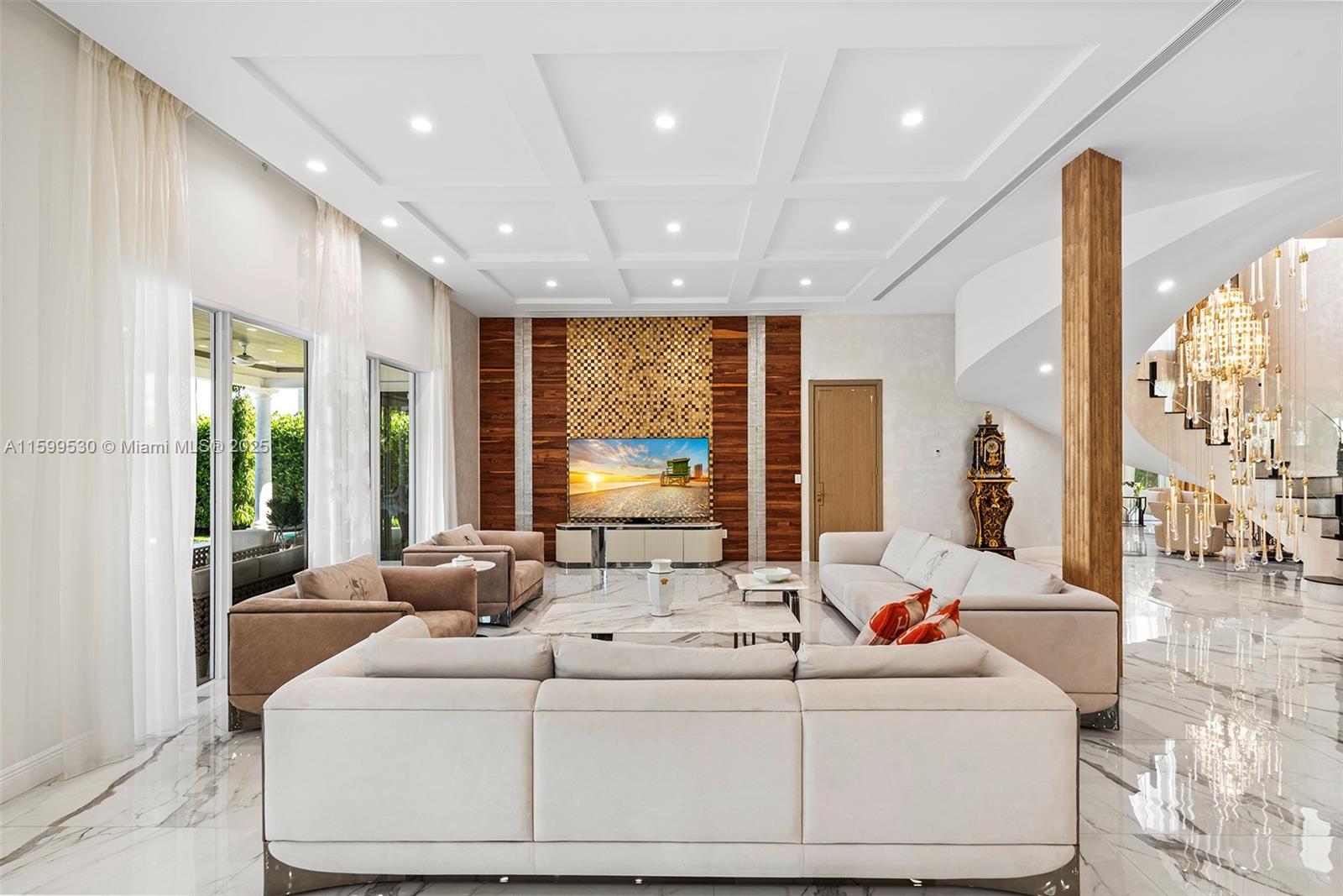 GOLDEN BEACH SEC F - Residential