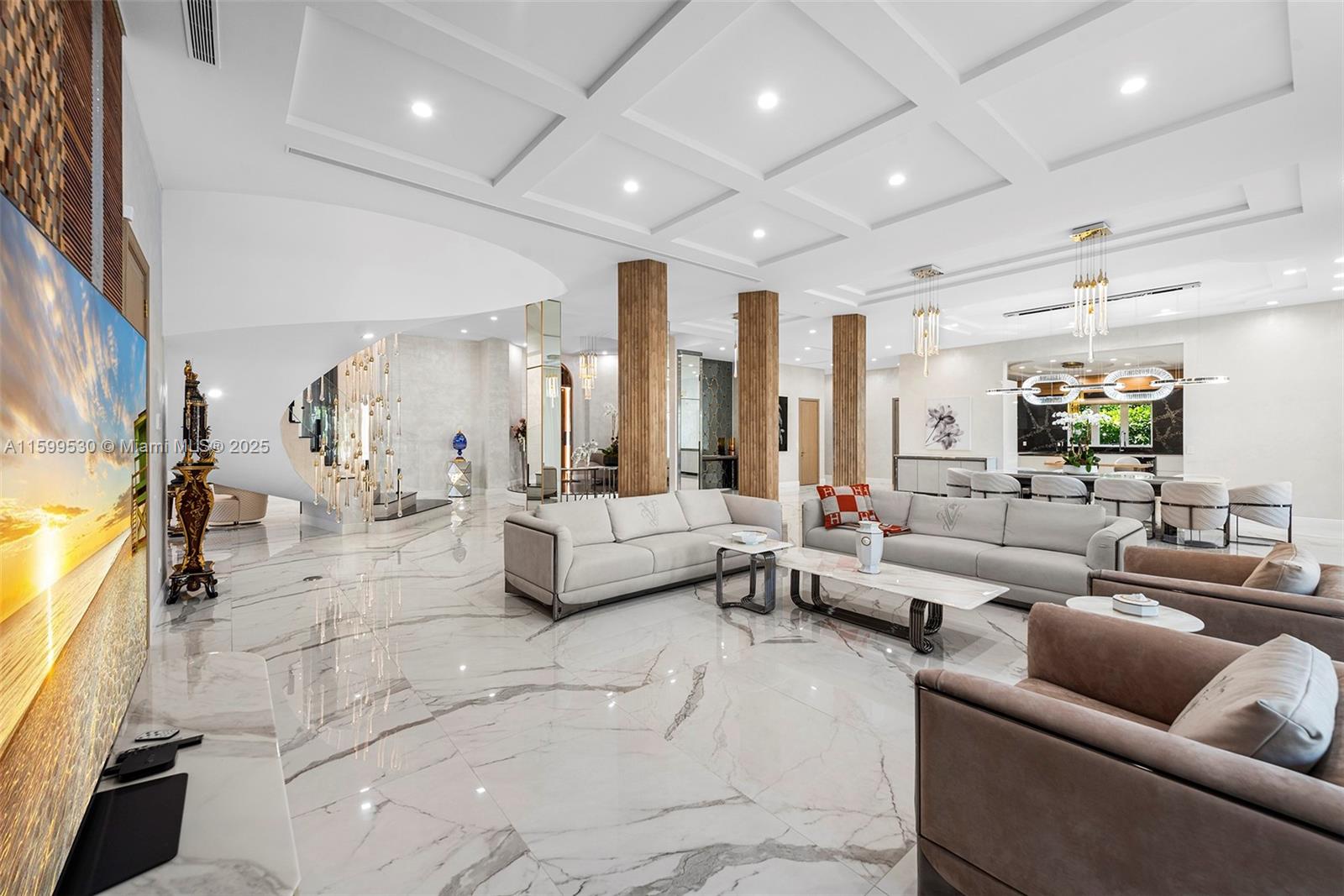 GOLDEN BEACH SEC F - Residential