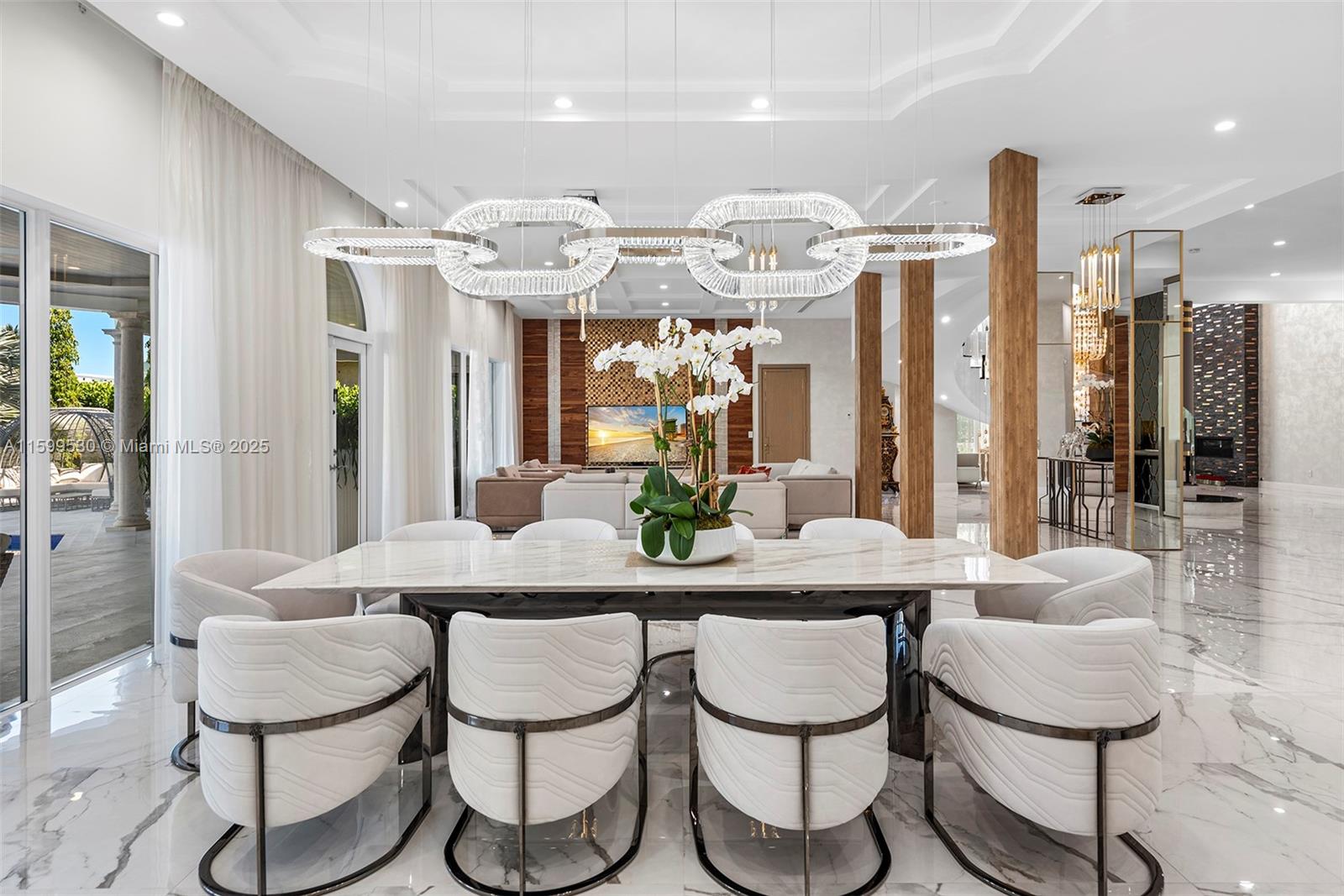 GOLDEN BEACH SEC F - Residential