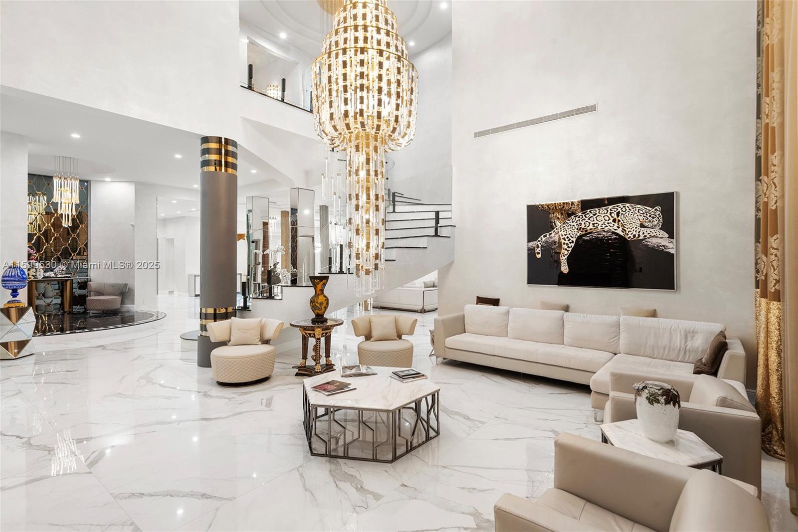 GOLDEN BEACH SEC F - Residential