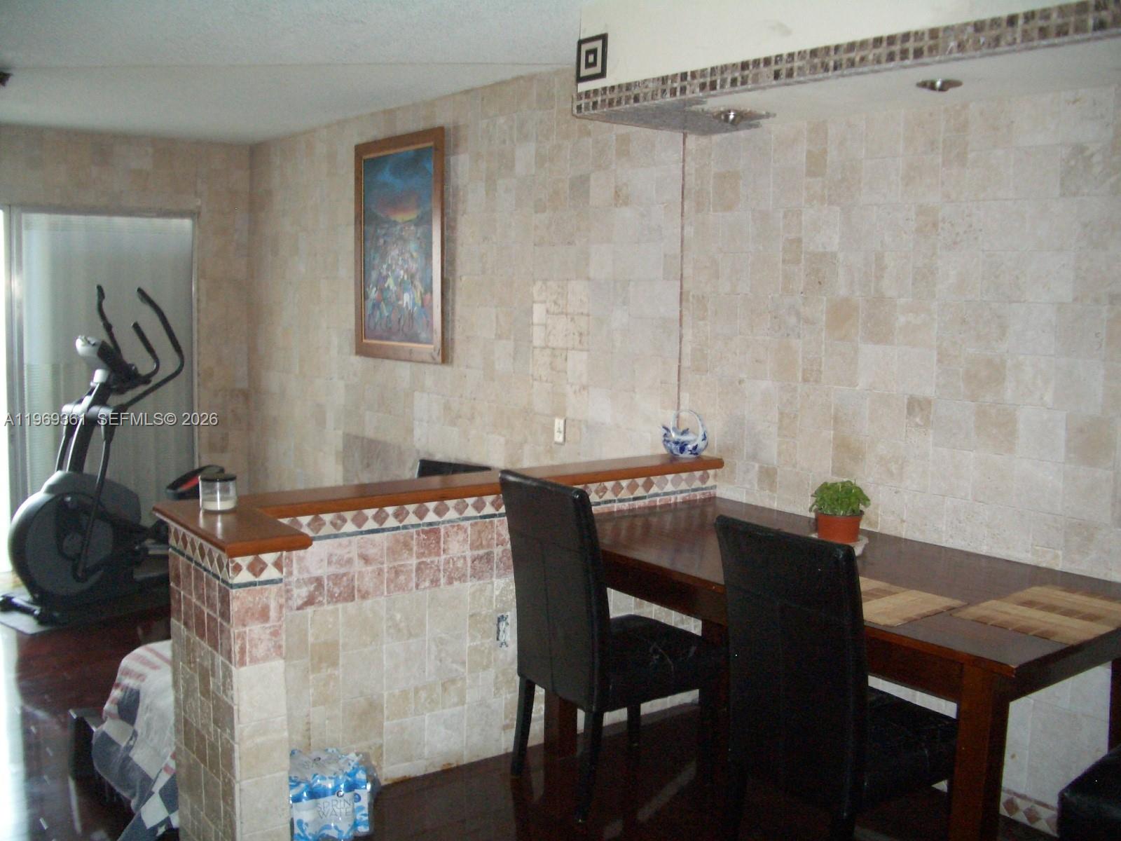 THE BERKELEY CONDO - Residential