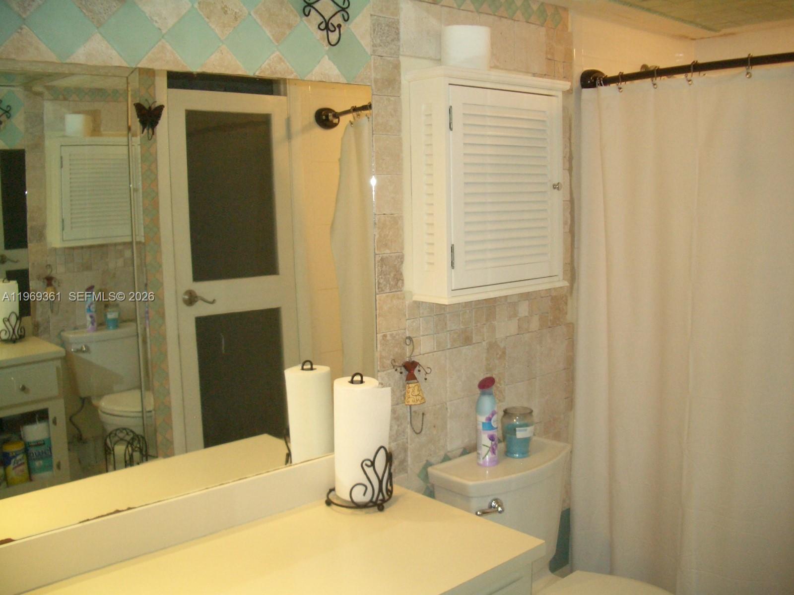 THE BERKELEY CONDO - Residential