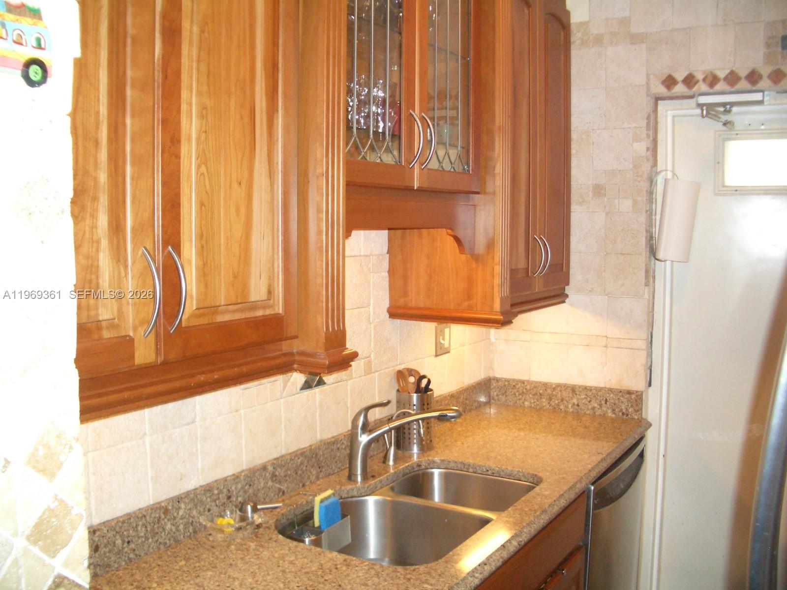 THE BERKELEY CONDO - Residential