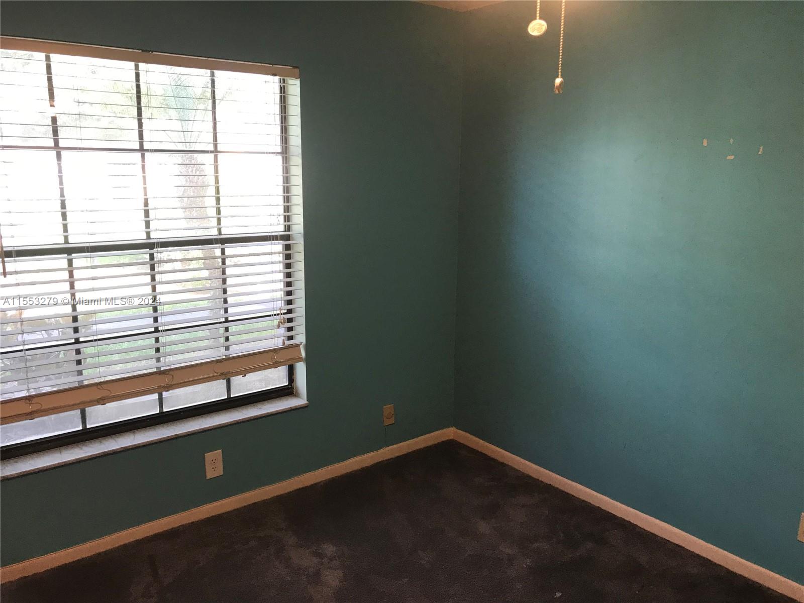 NOVA HILLS CONDOMINIUM 2 - Residential