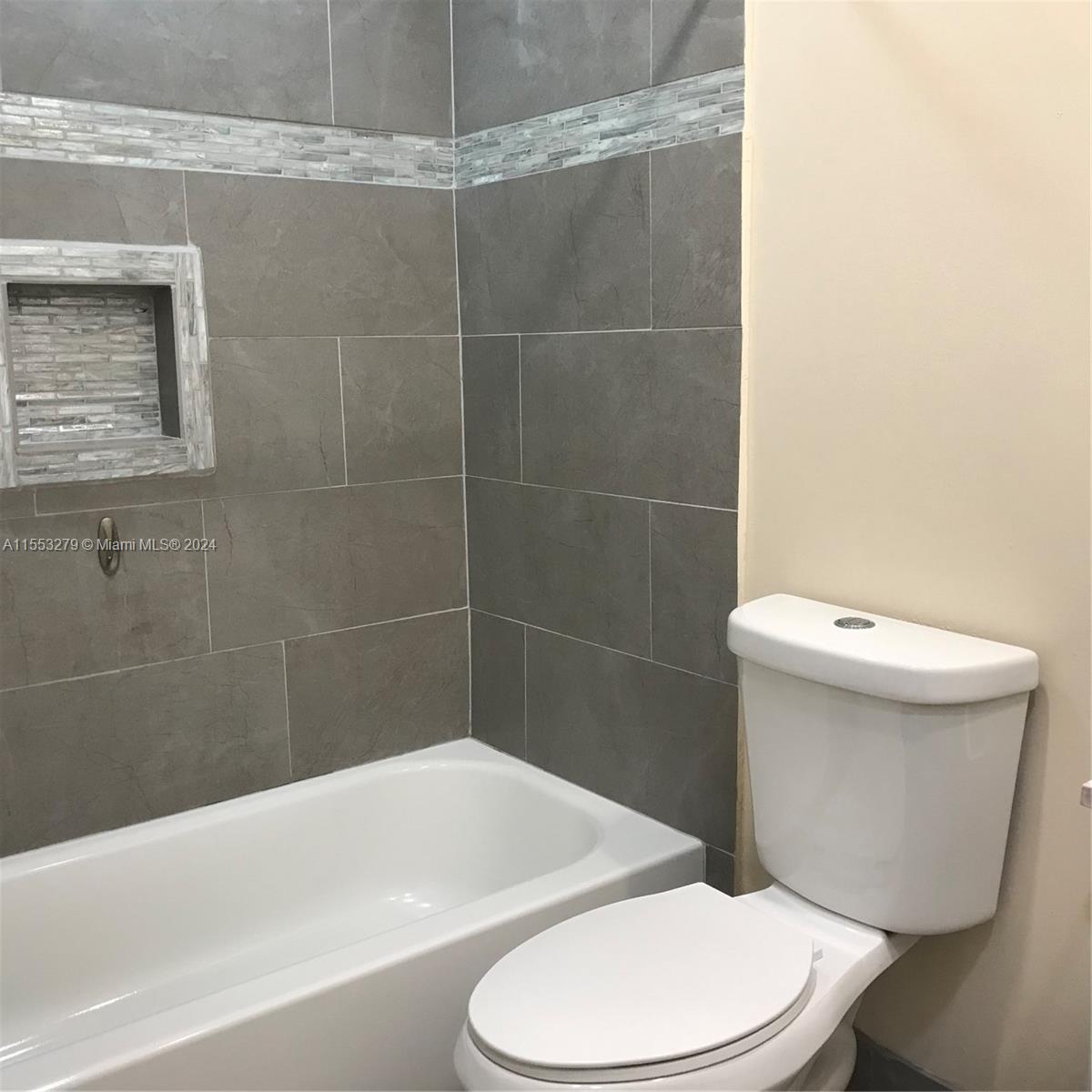 NOVA HILLS CONDOMINIUM 2 - Residential