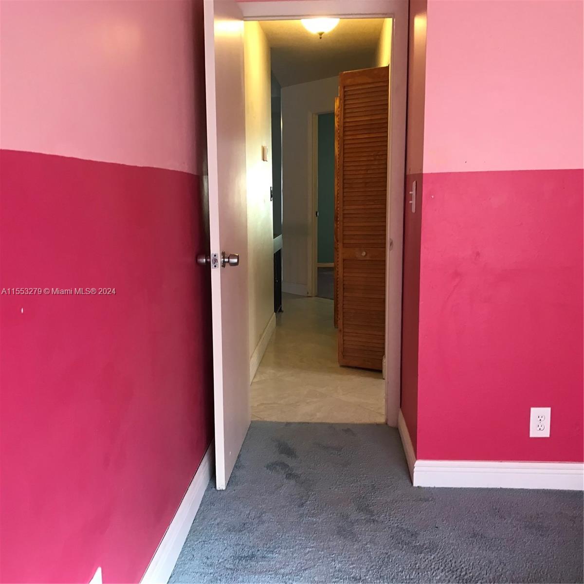 NOVA HILLS CONDOMINIUM 2 - Residential