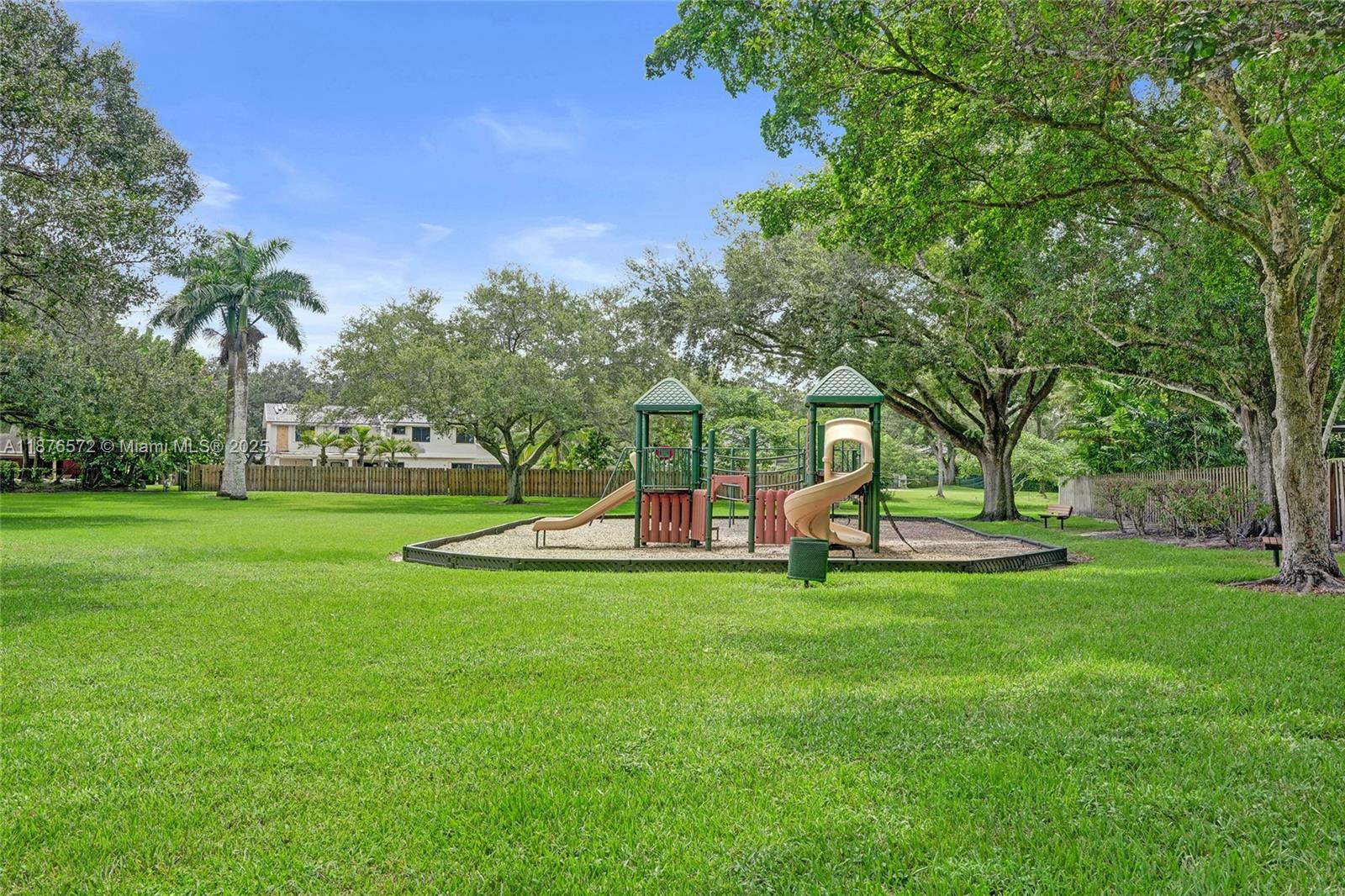 STONEBRIDGE PHASE 1 - Residential