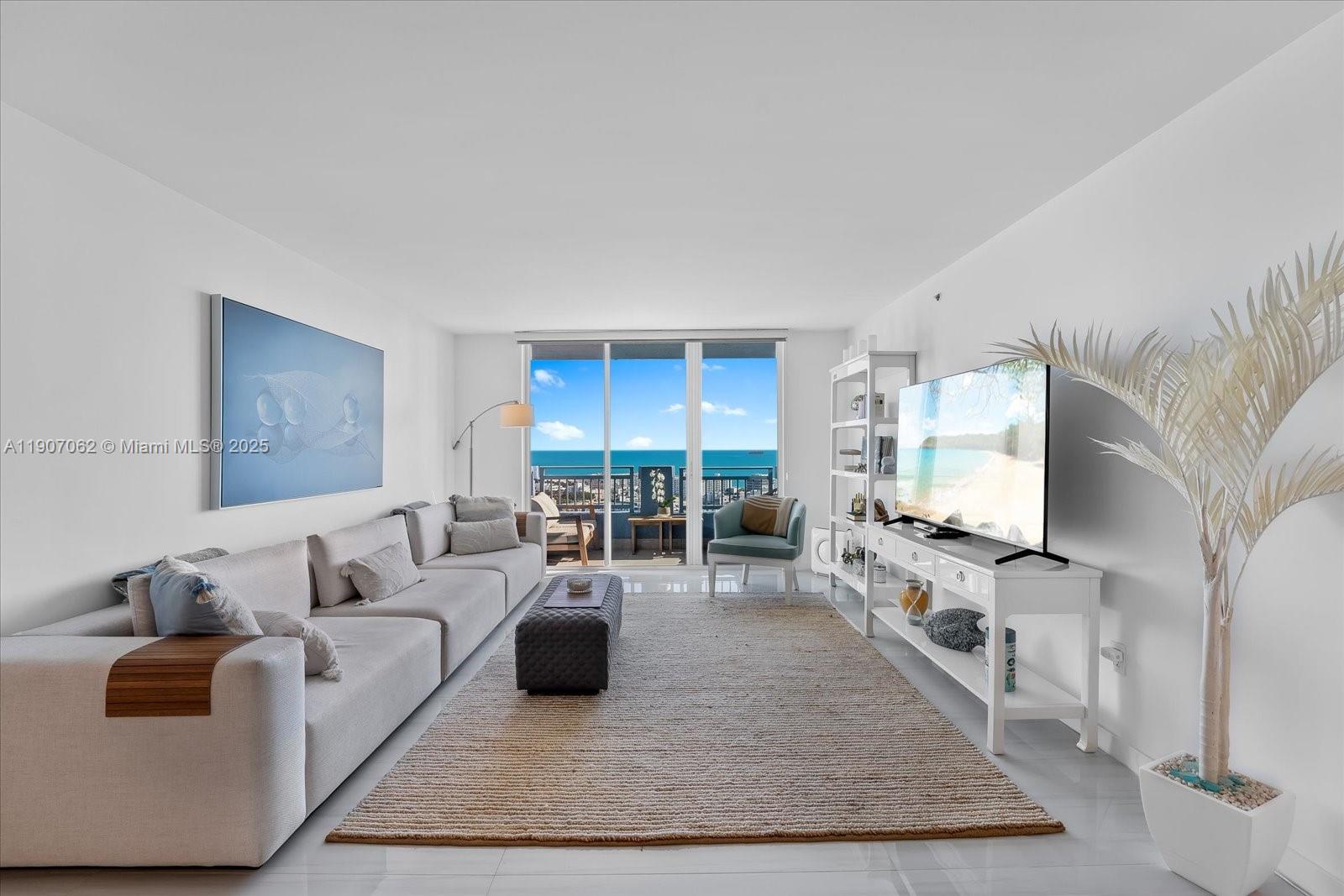 YACHT CLUB AT PORTOFINO C - Residential