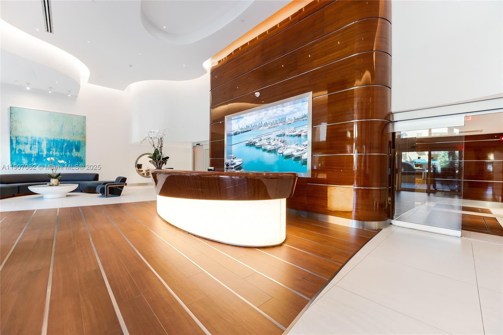 YACHT CLUB AT PORTOFINO C - Residential