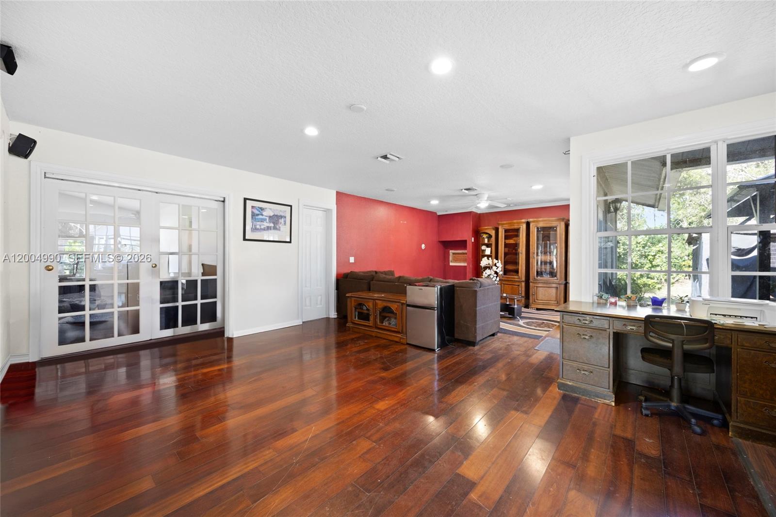 The Acreage - Residential