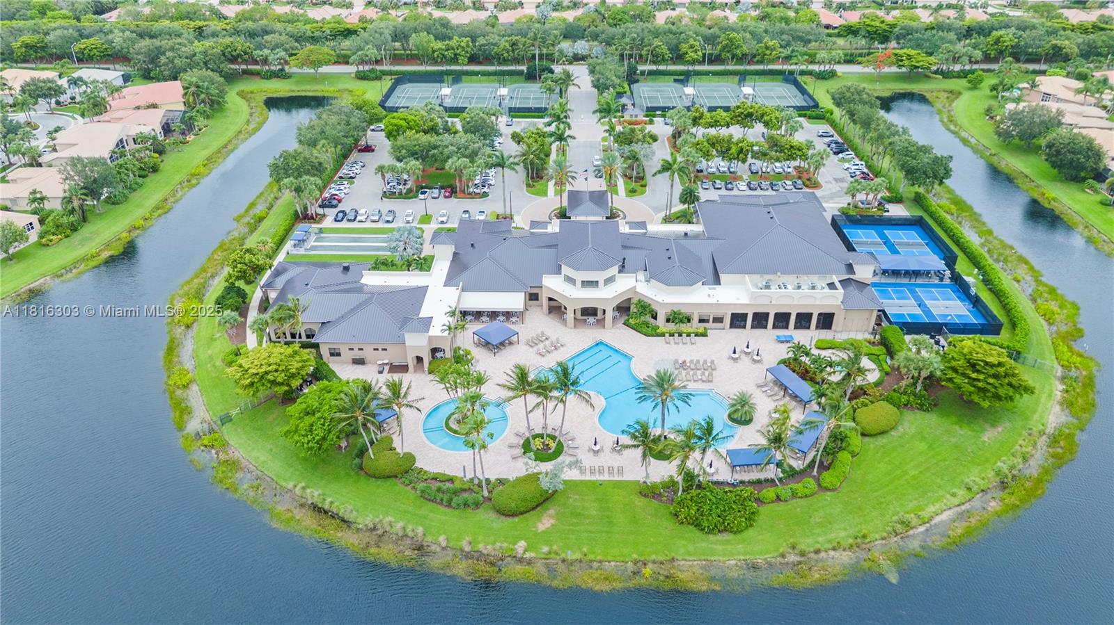 VALENCIA POINTE 1 - Residential