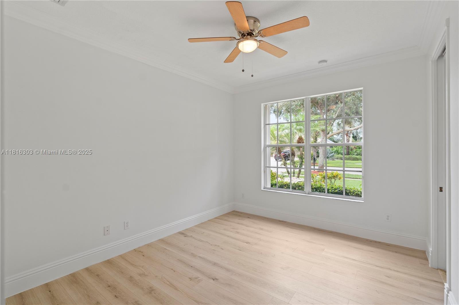 VALENCIA POINTE 1 - Residential